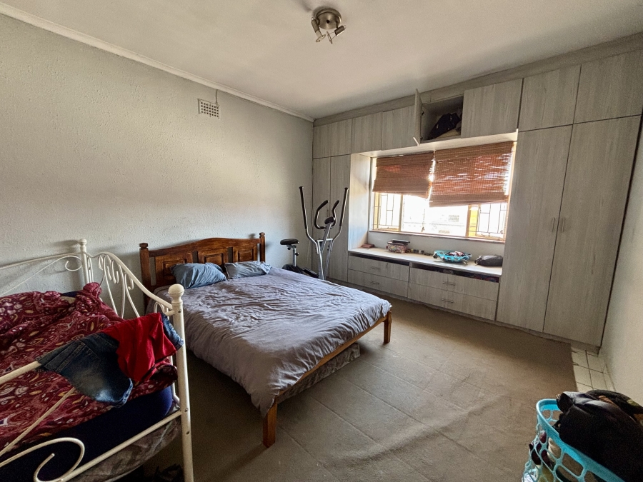 2 Bedroom Property for Sale in Goodwood Park Western Cape